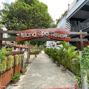  Hotel Island